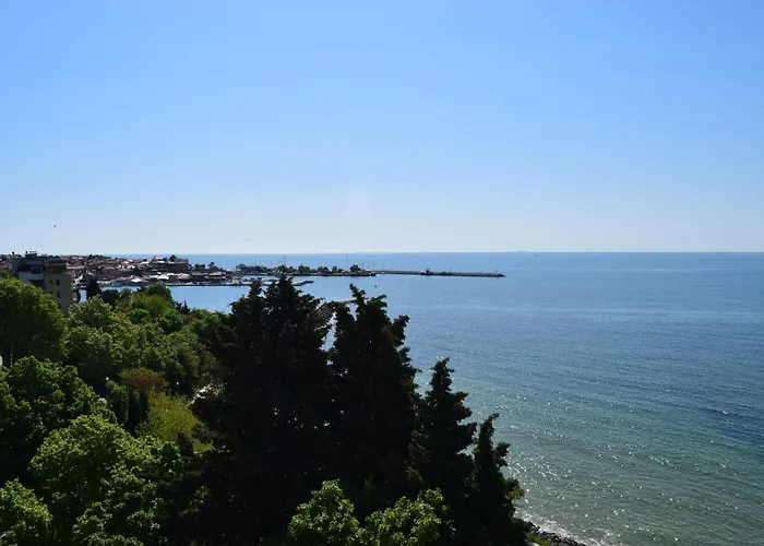 Black Sea Panorama Lägenhet *