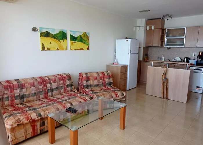 Black Sea Panorama Lägenhet *